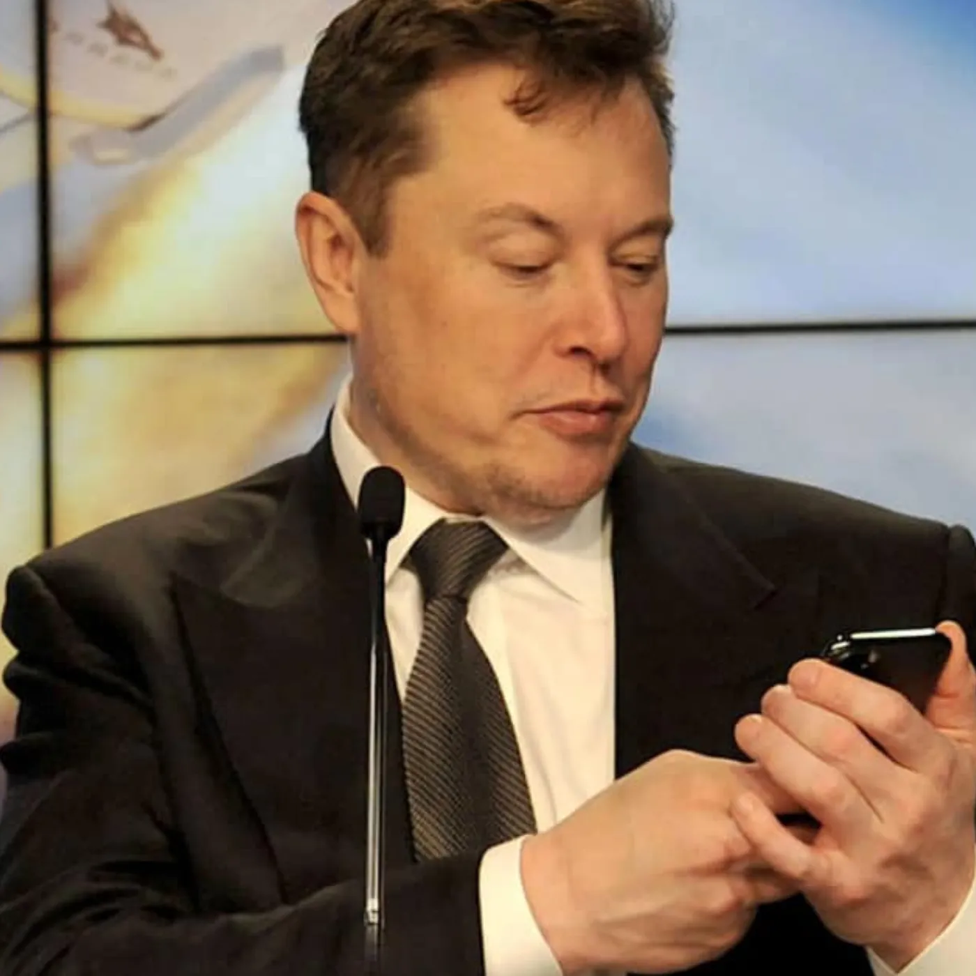 Is the Tesla Pi Phone Real? Elon Musk's Tweet Causes Excitement and Confusion!