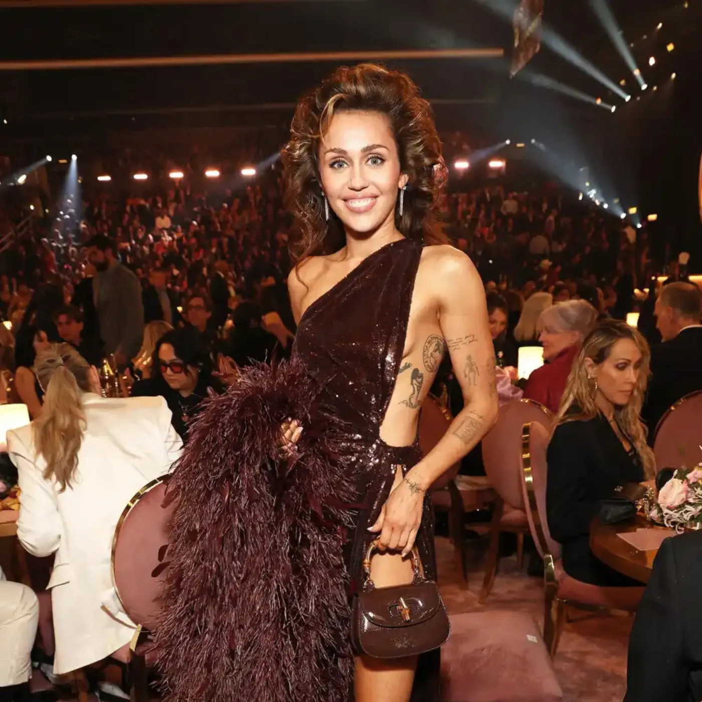 image_677641cfbb655 From Disney Sweetheart to Rulebreaker Miley Cyrus’s Evolution Stuns Fans