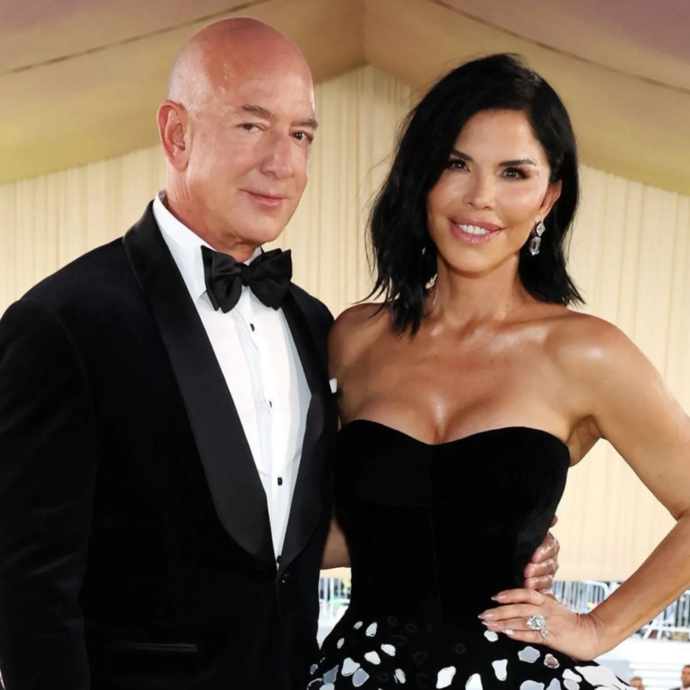 Jeff Bezos and Lauren Sanchez Kick Off the Year with a $5 Million Surprise Donation!