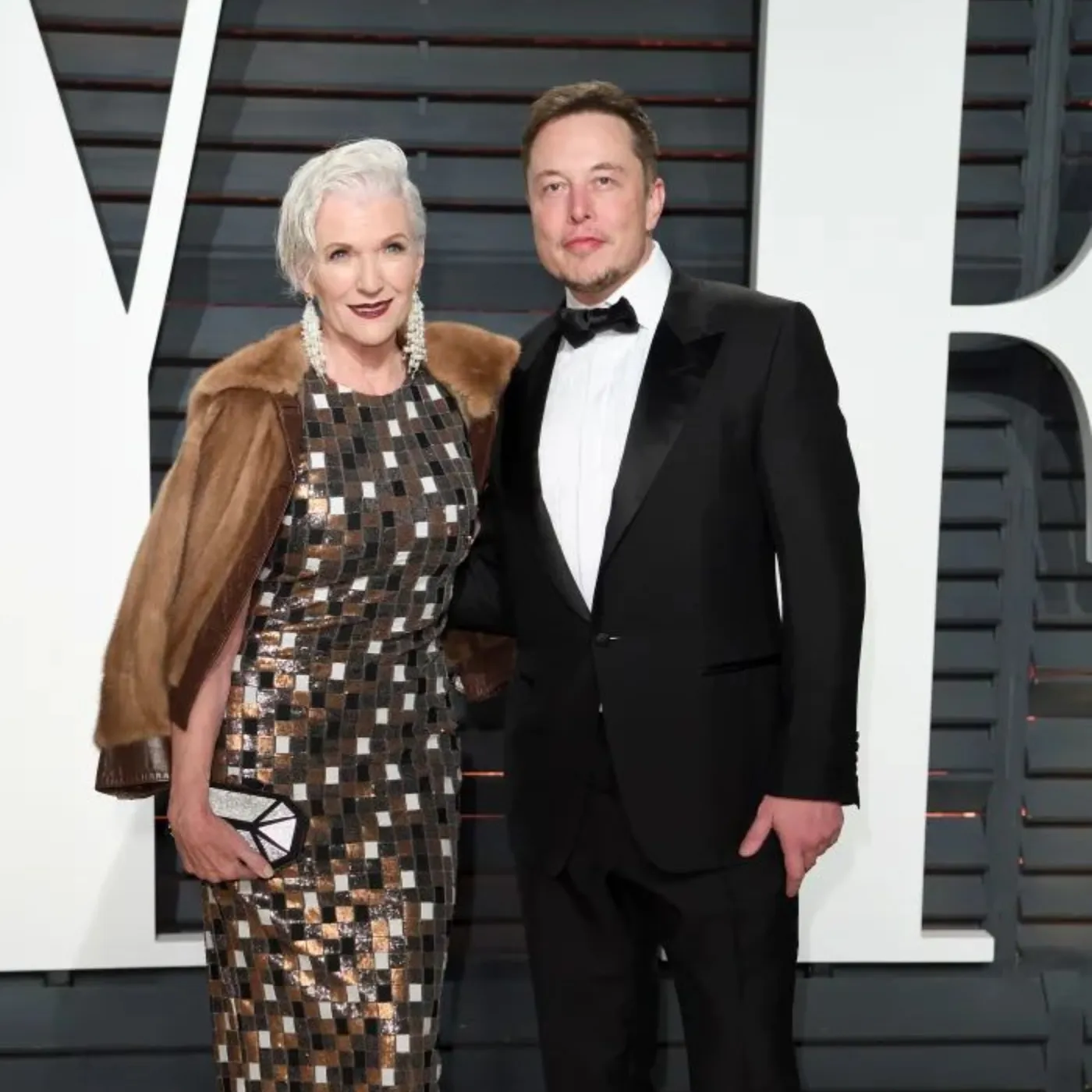 Conflict Between Billionaire Elon Musk and 76-Year-Old Mother: I Sleep on the Floor While My Son Lives in Luxury!