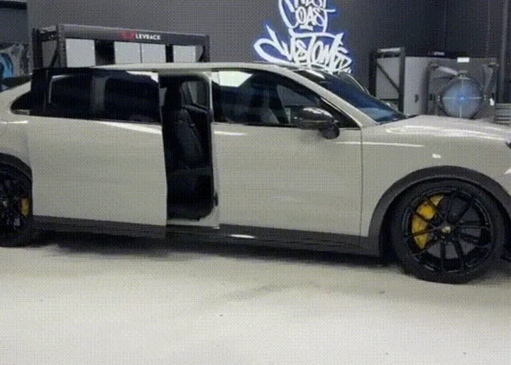 image_67794206a3fd1 Mark Zuckerberg Buys Unique Porsche Minivan as a Gift for His Wife