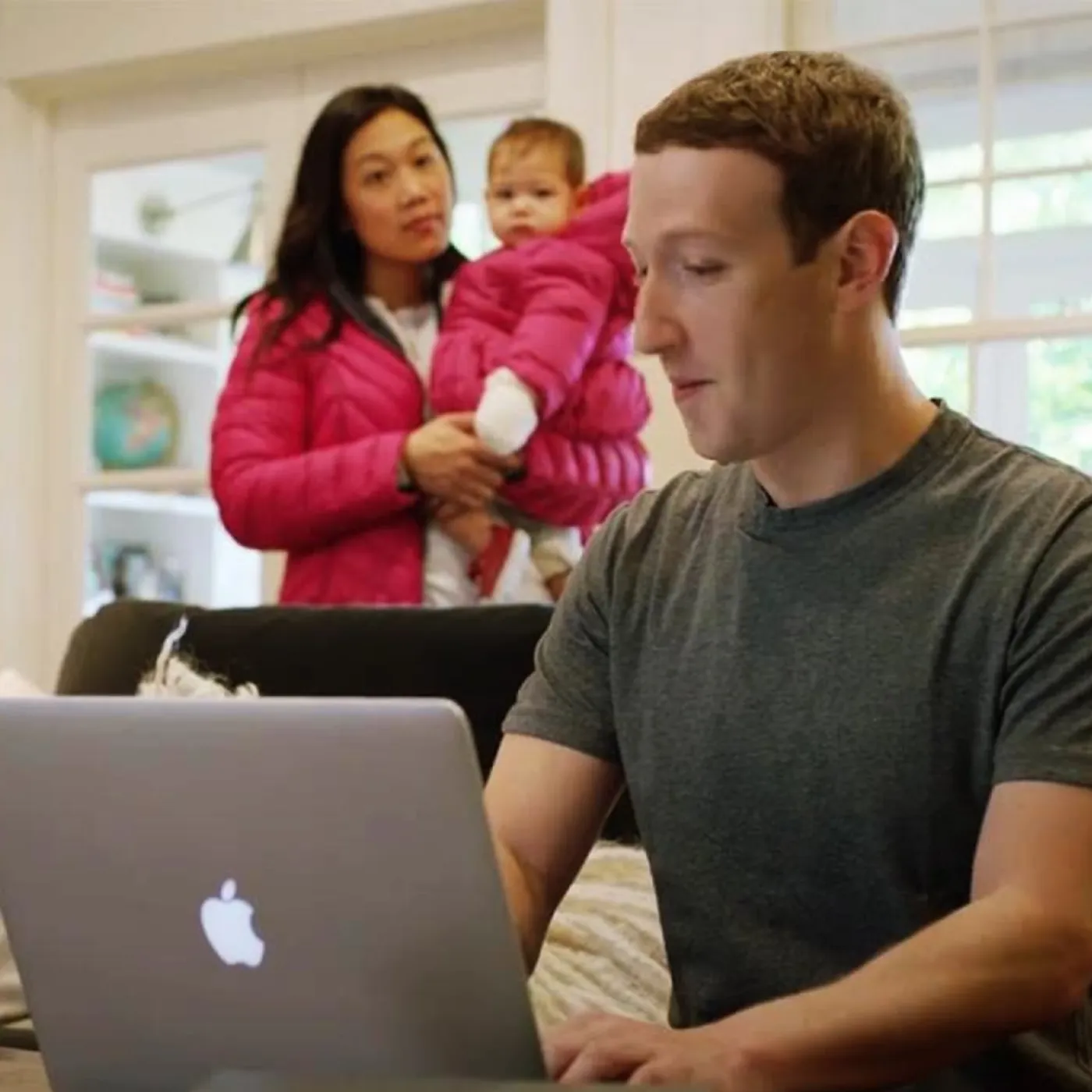 Billionaire Mark Zuckerberg's Morning Routine Will Change the Way You Live Forever!