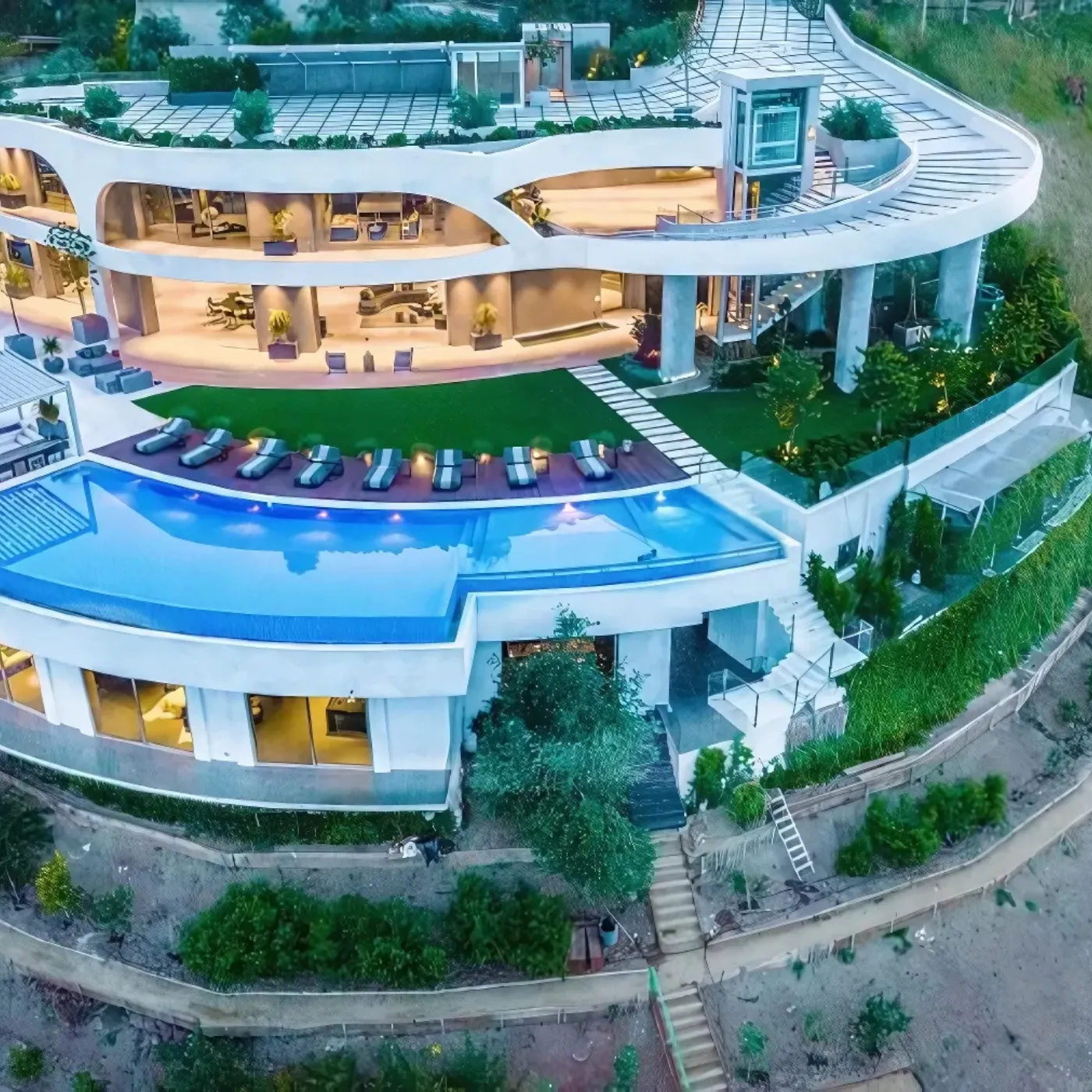 image_67af016b92e1d Inside Travis Scott’s $25 Million Mansion While the World Struggles