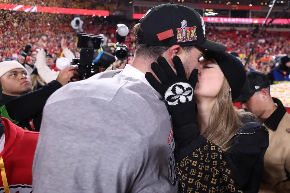 Kylie Kelce’s Unexpected Move After Super Bowl Booing Shocks Fans