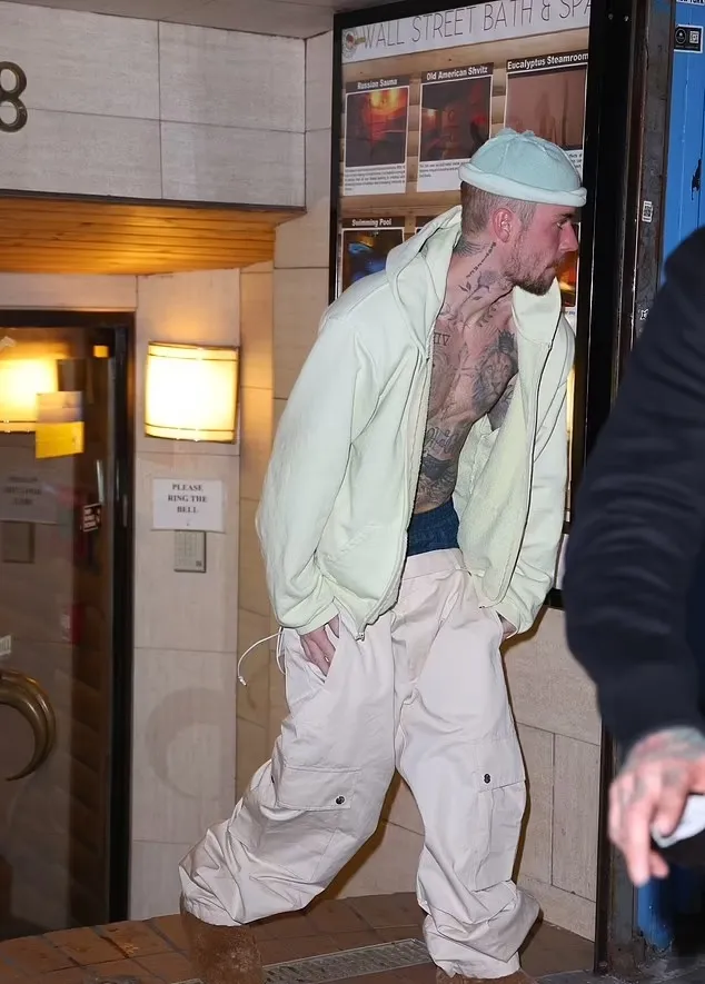 Disheveled Justin Bieber Spotted Alone in NYC—Fans Fear What’s Really Going On!