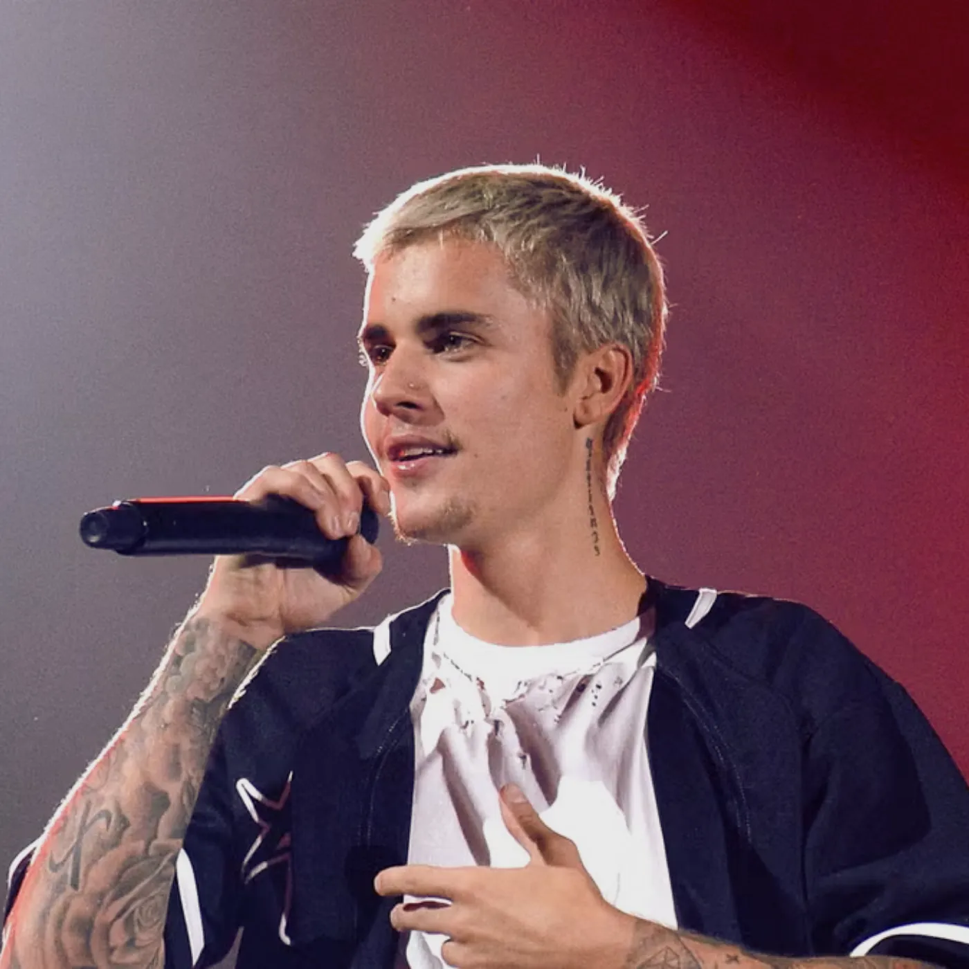 Justin Bieber’s Epic Clapback Shuts Down the Lies Haters Keep Spreading