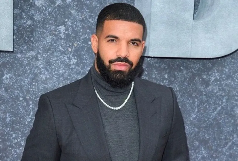 Drake Commissions $300,000 Diamond Chains in Honor of Tupac Shakur