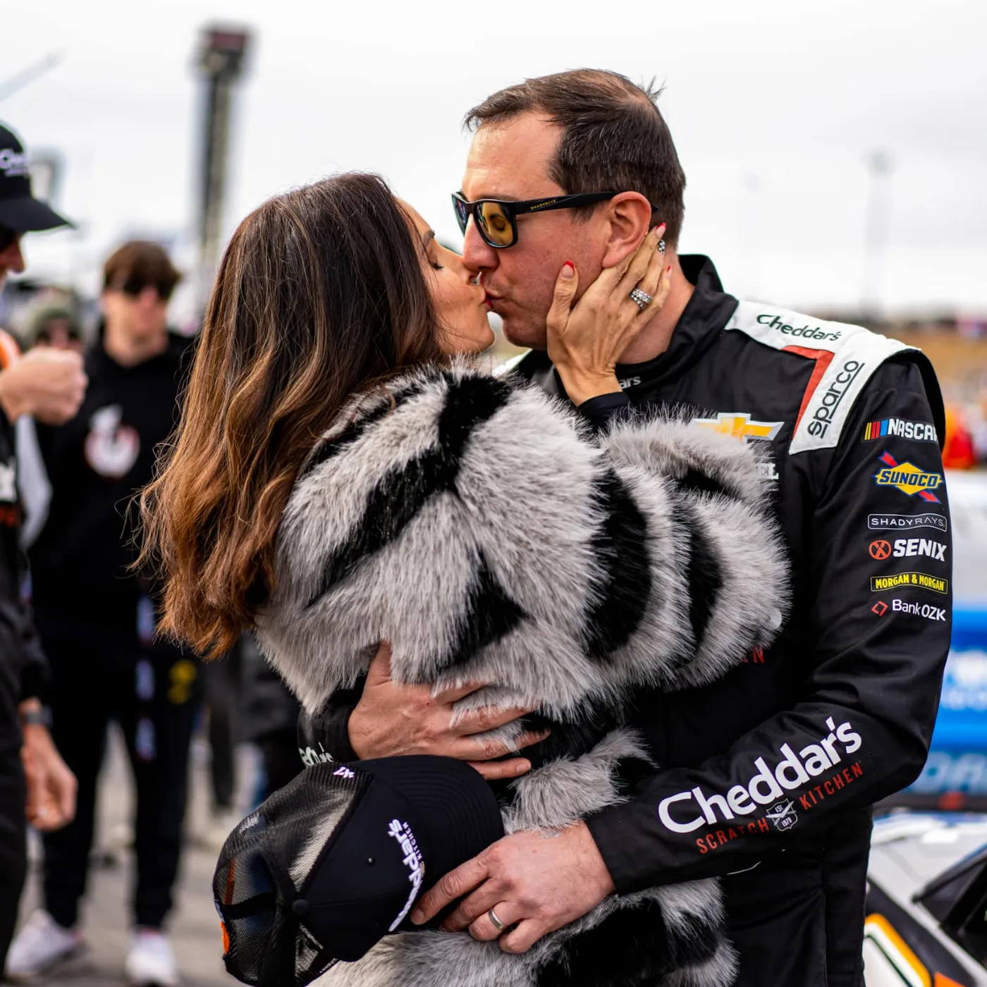 Kyle Busch wins 67th NASCAR race, family joins victory celebration