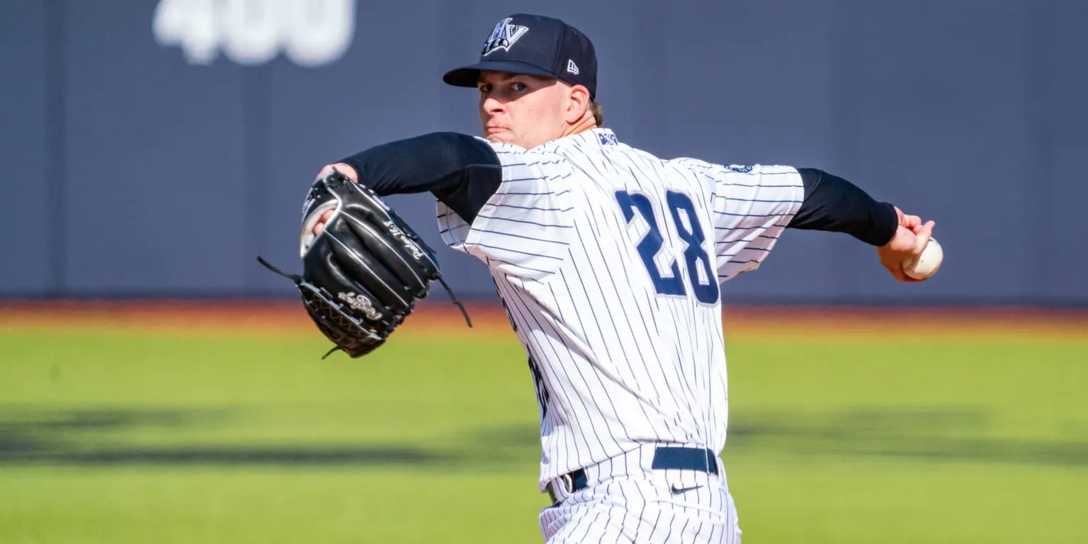 Chase Hampton, one of the most promising throwers of New York Yankees. Tommy John surgery is performed to repair the Collateral Ulnar Collateral (UCL) ligament in the elbow, an injury that many hands face to face in the career.