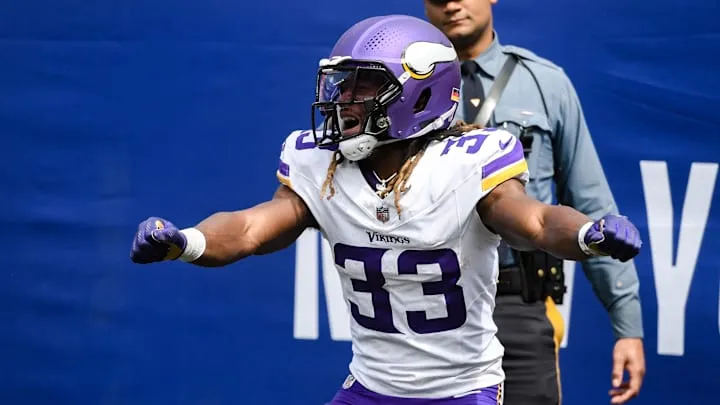 image_67bde9c90ac2a Aaron Jones, one of the best Running Backs in the history of Green Bay Packers, has had a remarkable career since joining the team in 2017.