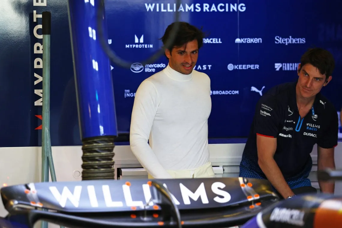 Carlos Sainz told he made a big mistake by rejecting 27-podium F1 team with  more 'clout' than Williams