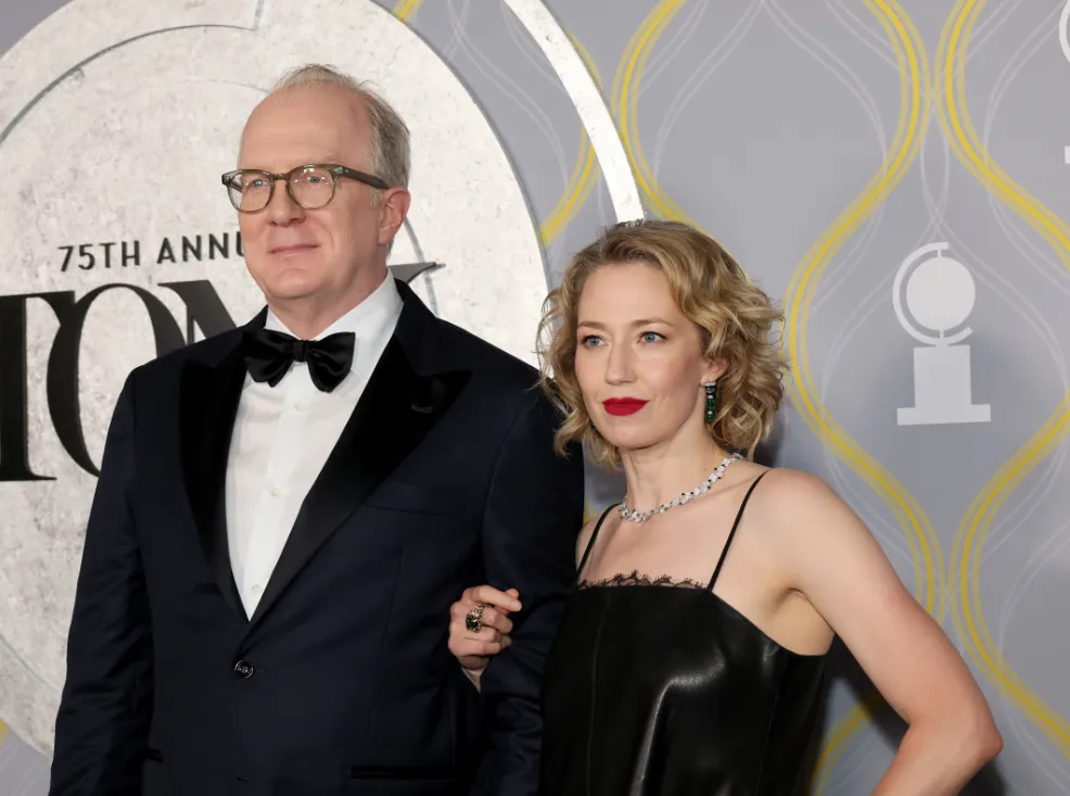 Carrie Coon Clarifies Relationship Status: No, She and Tracy Letts Aren’t in an Open Marriage