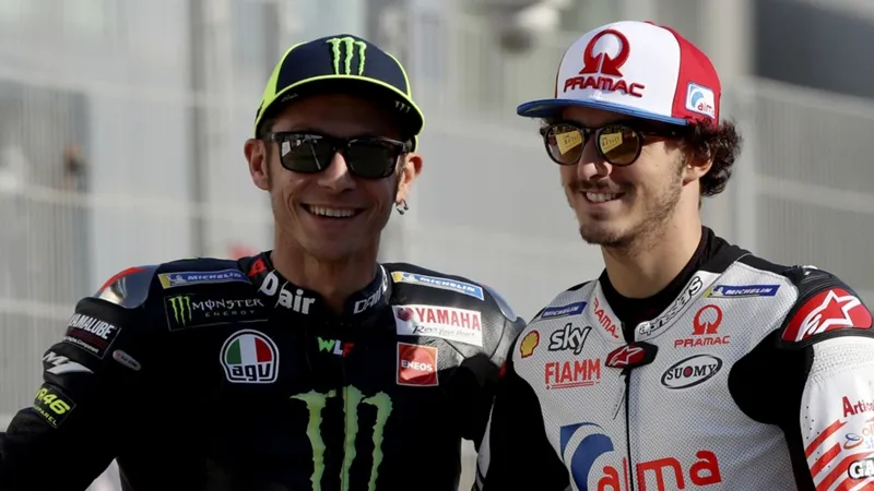 Pecco Bagnaia y su sincero agradecimiento a Valentino Rossi por sus  consejos para ser campeón de MotoGP: "Es el número 1" | DAZN News ES