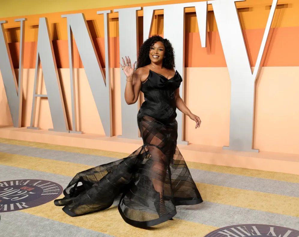 image_67c69c0c6f660 Lizzo Stuns with Dramatic Weight Transformation at Vanity Fair Oscars Party