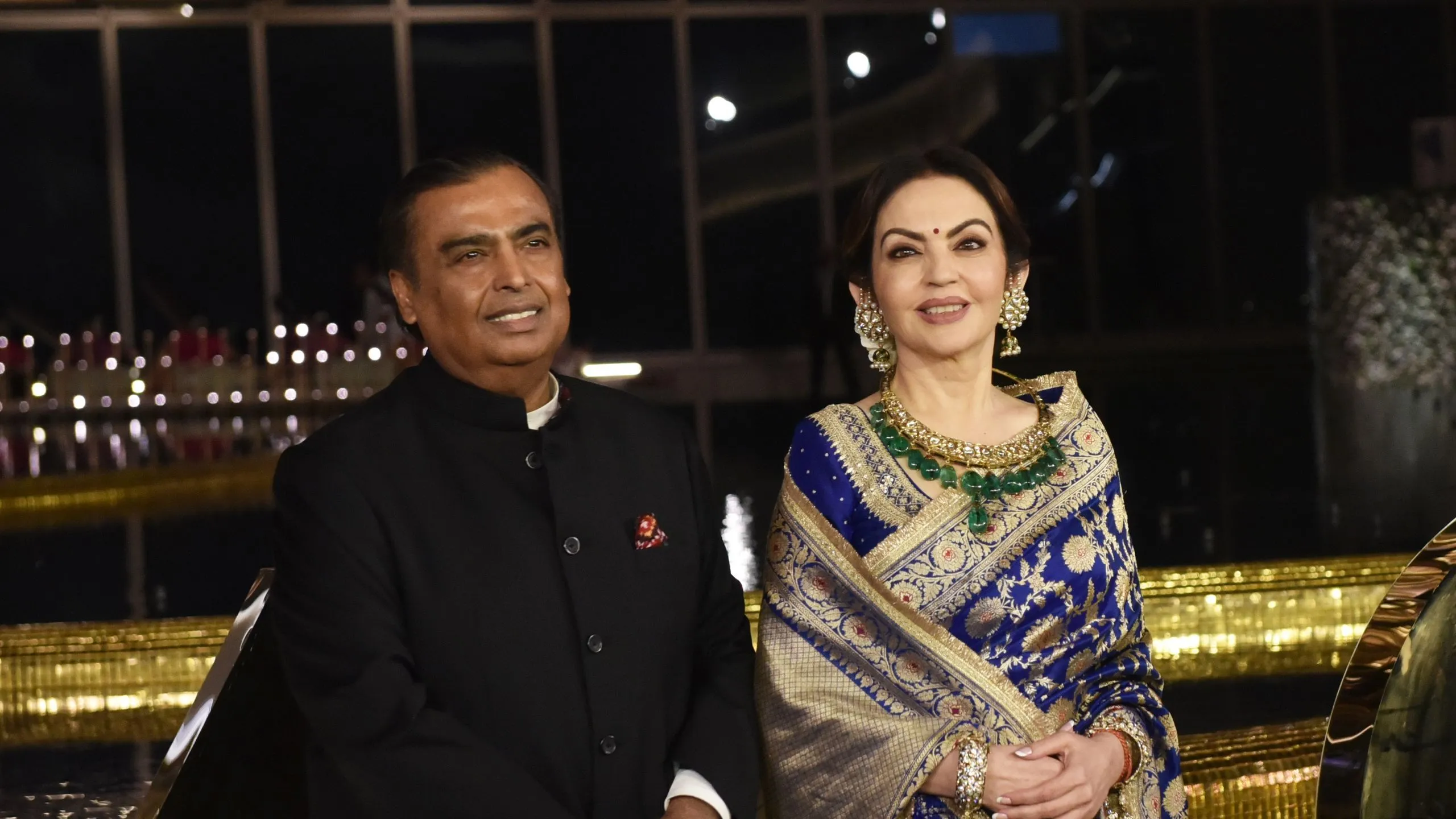 image_67c7f8c55d2c2 The Luxurious Life and Power of Mukesh Ambani: From Billion-Dollar Mansions to Groundbreaking Business Decisions!