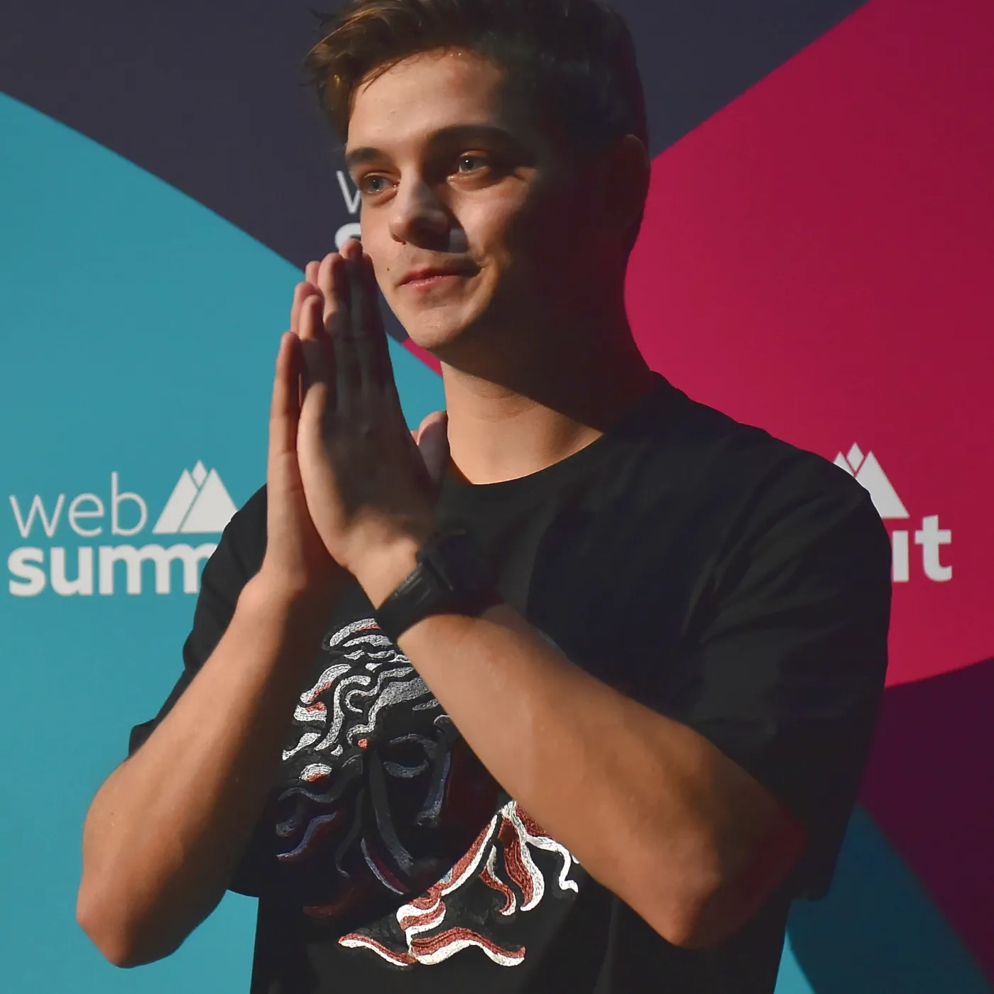 Martin Garrix & Drake in Talks for an Unexpected Club Anthem 19 Martin Garrix & Drake in Talks for an Unexpected Club Anthem