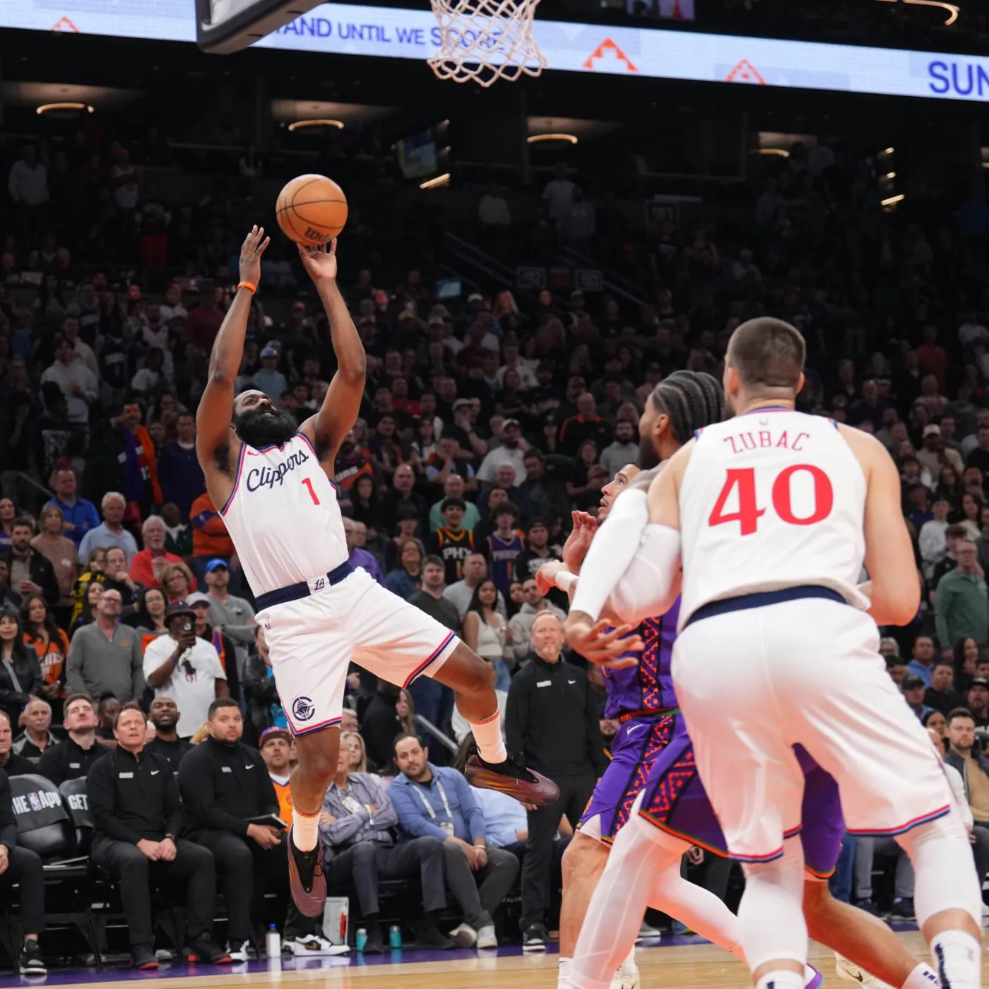 image_67cbb92b6a722 A Night to Remember! James Harden Leaves Detroit in Awe!