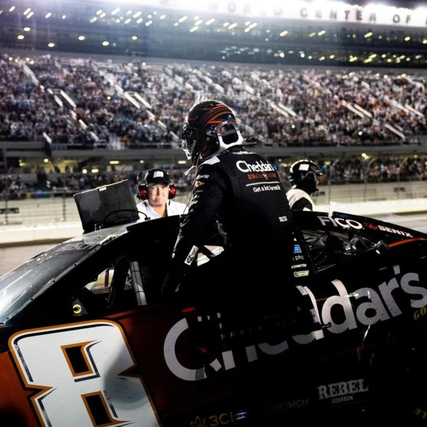 image_67cddfa62d8e2 Kyle Busch Makes Incredible Comeback – The Whole Racetrack Is Stunned With Shriners 500 Win