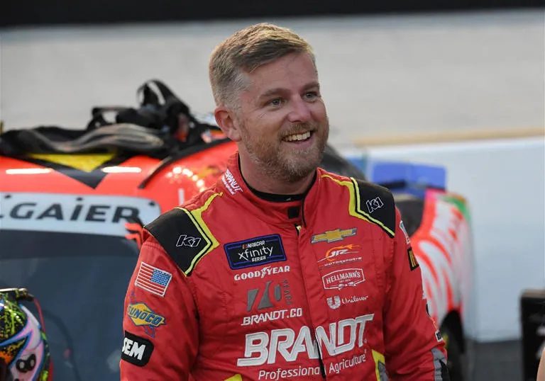 image_67ce9aa41224e Dale Earnhardt Jr. speaks out harshly after Justin Allgaier's disastrous defeat at Daytona 500