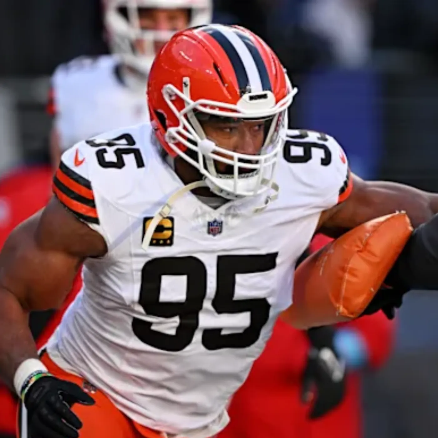 image_67cfb087efb11 "Money Talks" – Fans Shocked as Browns and Myles Garrett Finalize Record-Breaking $160M Deal, Surpassing Justin Jefferson and CeeDee Lamb