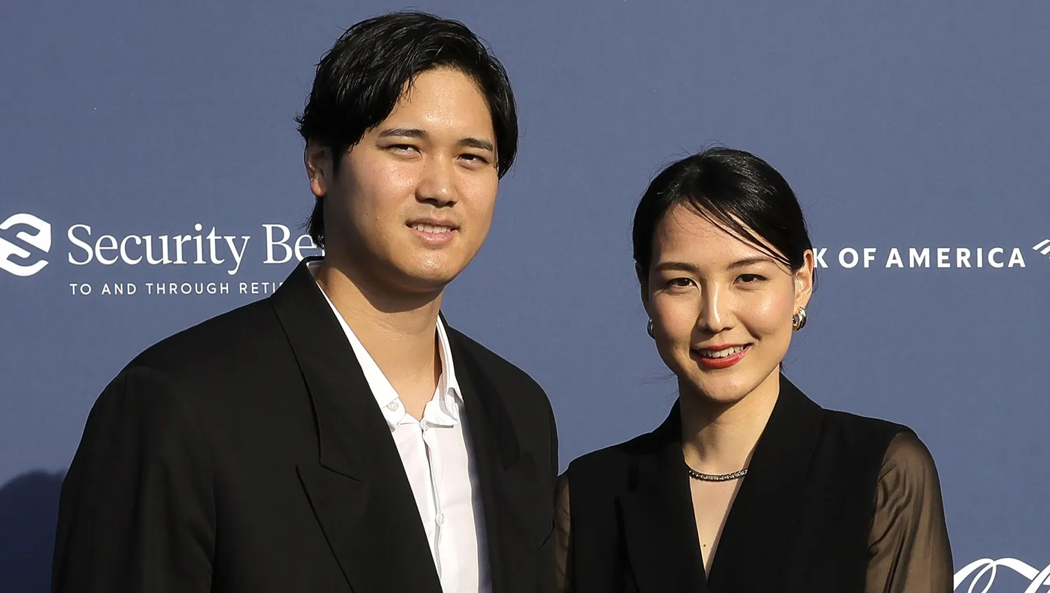 Dodgers' Shohei Ohtani and Wife Mamiko Are Expecting 1st Baby | Us Weekly