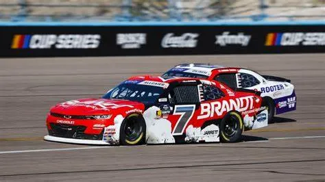 Allgaier Leads the Way for JR Motorsports at Phoenix - JR Motorsports