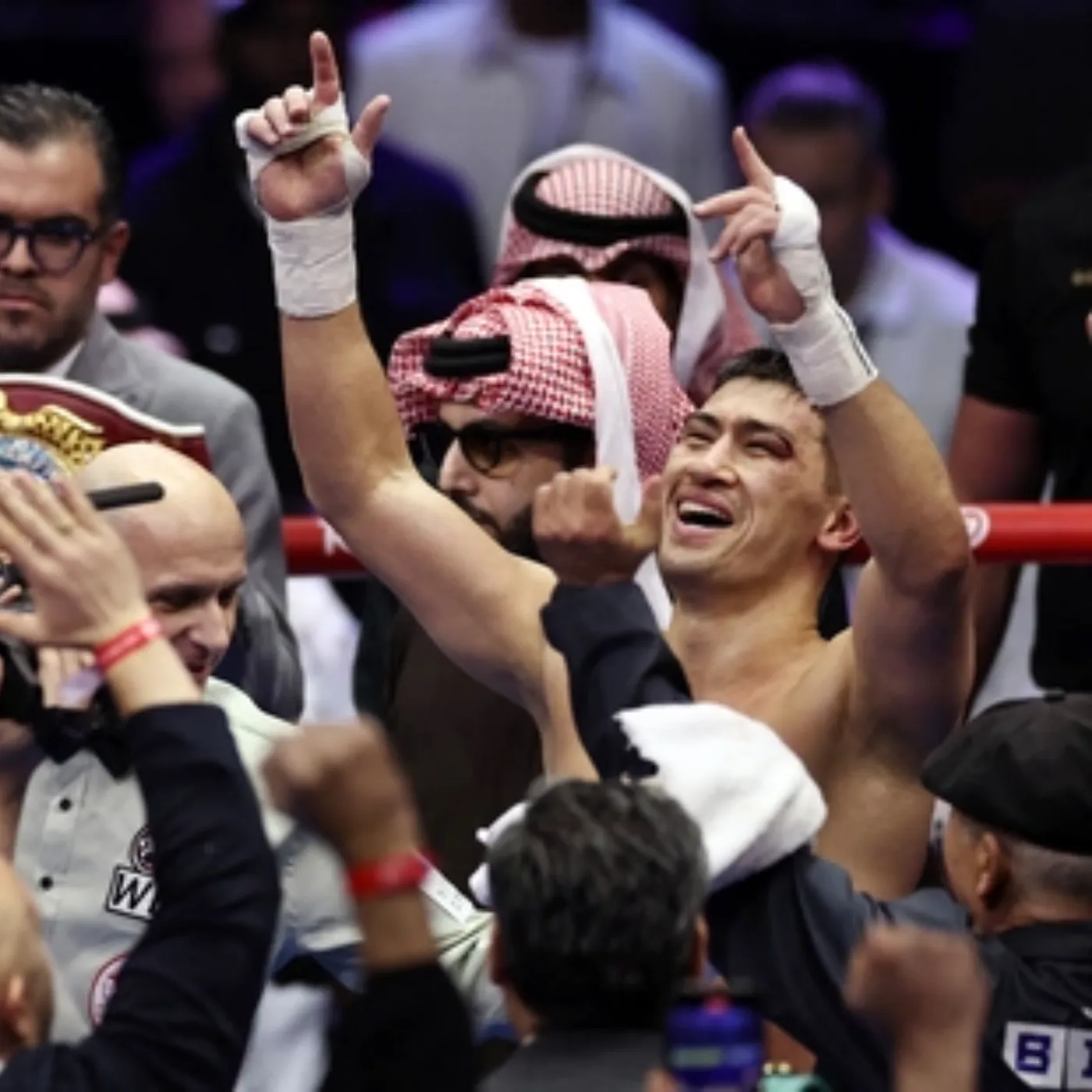 Dmitry Bivol’s Shocking Decision Sends Shockwaves Through Boxing – A Gamble Too Risky to Take?