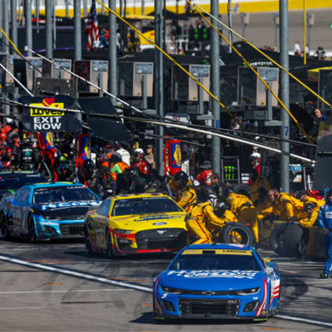 image_67cff3ea95249 Las Vegas Showdown Kyle Larson Leads the Pack in Pennzoil 400 Watchlist