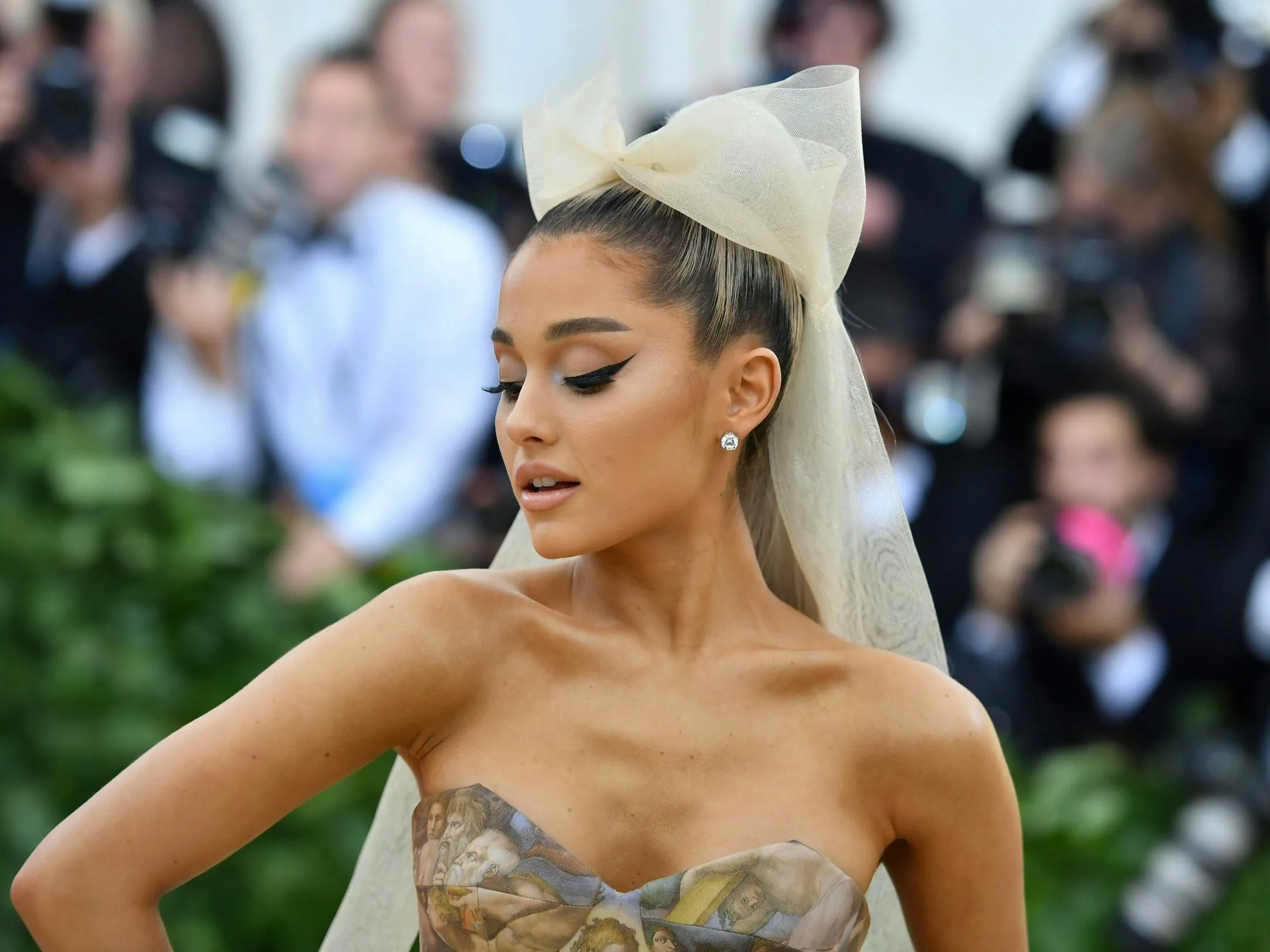 Ariana Grande 'says her depression and anxiety have been at an all-time  high' | The Independent | The Independent