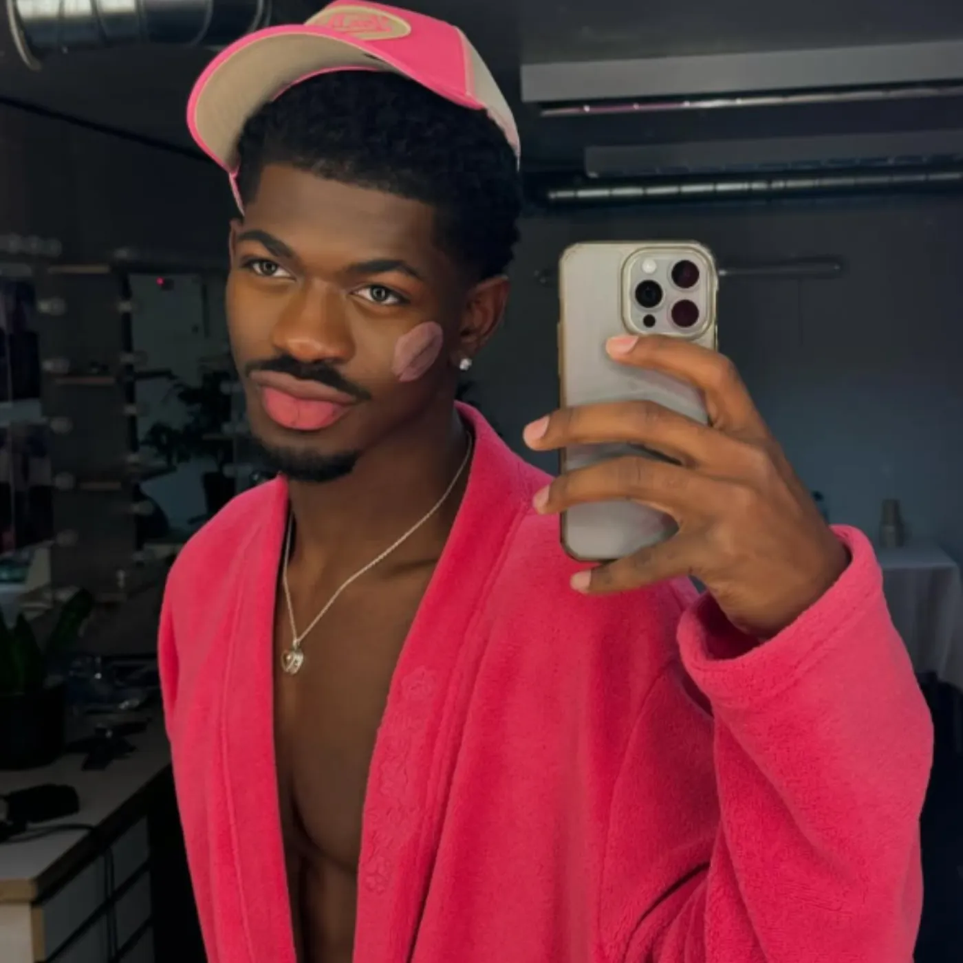 From Silence to Explosion! Lil Nas X Makes a Bold Comeback with “Big Dummy!”