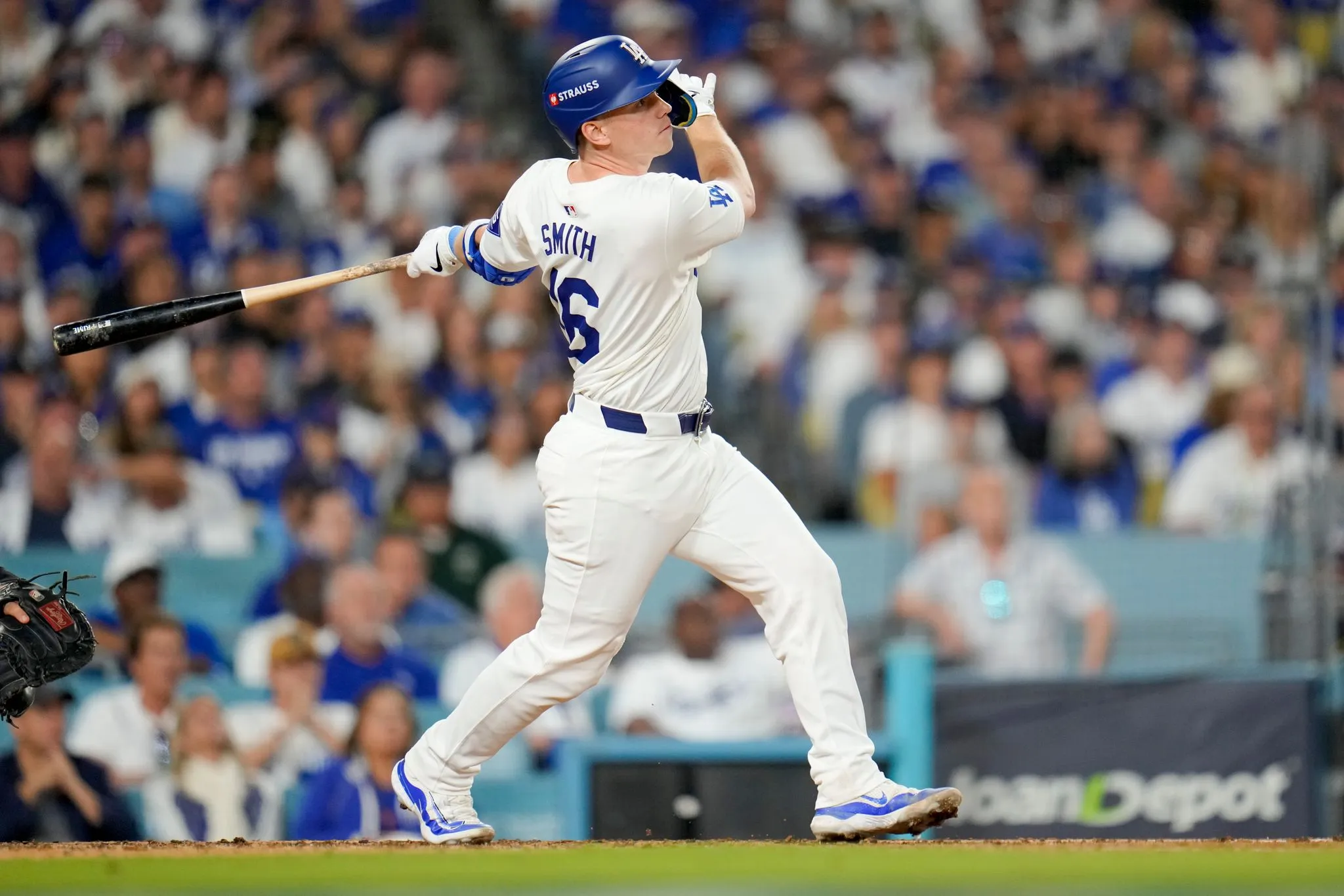 MLB/ Dodgers finish off Mets with 10-5 win in NLCS and advance to face  Yankees in World Series | The Asahi Shimbun: Breaking News, Japan News and  Analysis