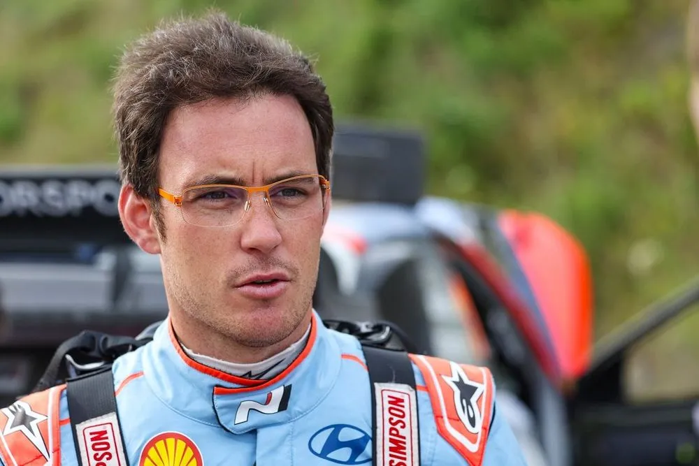 Neuville: Loss of concentration caused WRC Sardinia crash