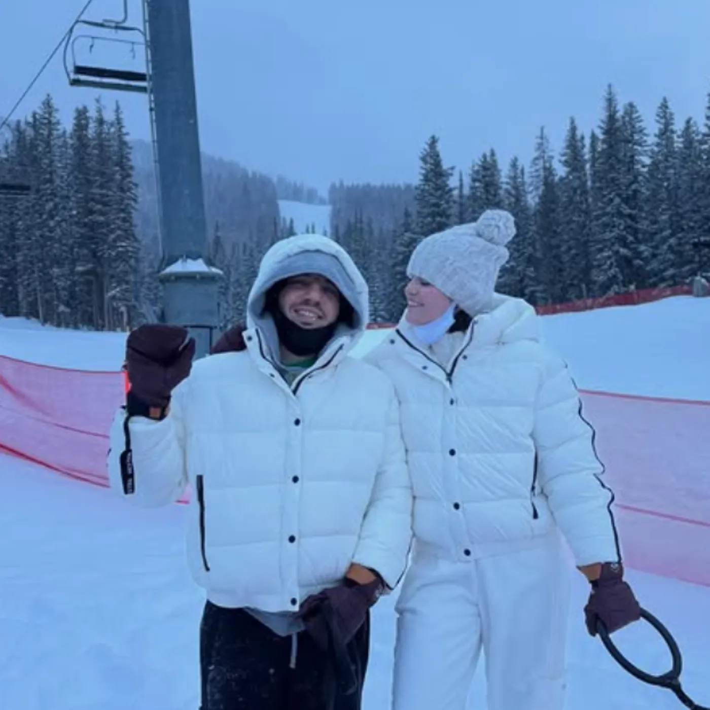 Selena Gomez and Benny Blanco Drop New Single Inspired by Their First Date: You Won’t Believe What Happens Next! 17 Selena Gomez and Benny Blanco Drop New Single Inspired by Their First Date: You Won’t Believe What Happens Next!