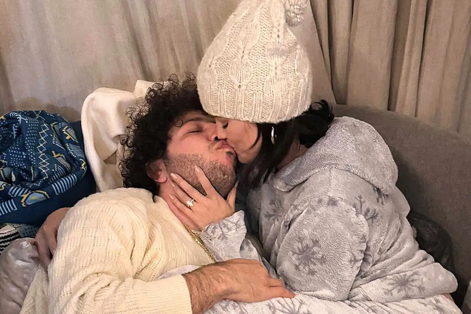 image_67d128a42892d Selena Gomez and Benny Blanco: A Sweet Love Story Behind the Hits – You Won’t Believe What Happened!