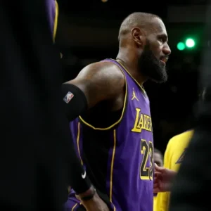 LeBron James' groin strain threatens to end the greatest 20-year All-NBA streak in NBA history, delivering a heavy blow to 'The King's' legacy at age 40!