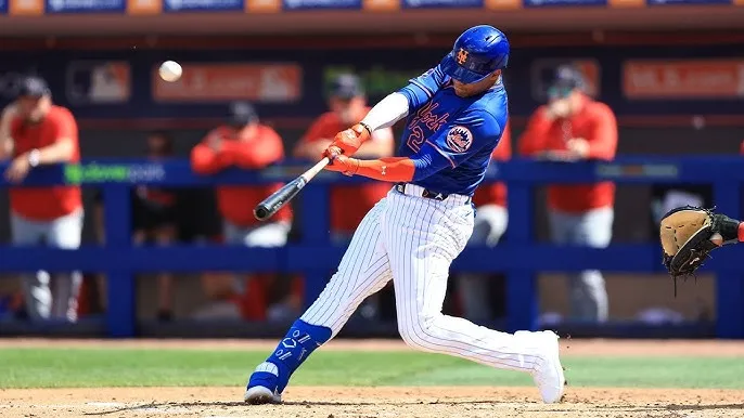 image_67d13e0a69569 One Swing to Rule Them All: Soto’s Homer Stuns Yankees Crowd
