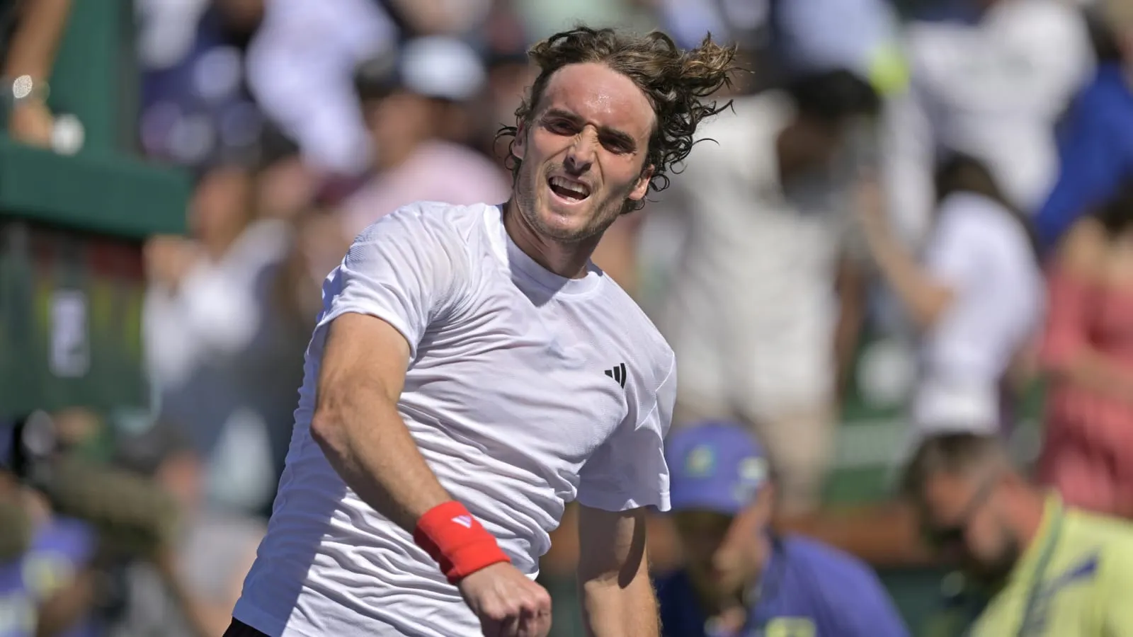 Stefanos Tsitsipas reveals 2 'perfect' matches he played against Roger  Federer and Rafael Nadal after breezing into Indian Wells 4th round |  Yardbarker