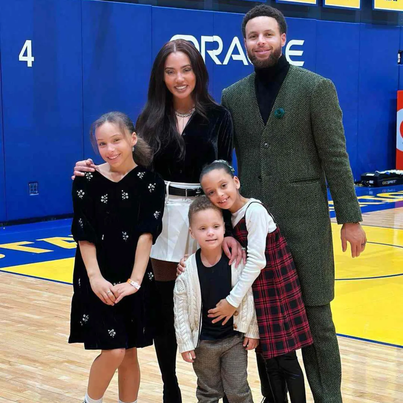 image_67d279a95bfd7 Stephen Curry and the Unwavering Support of His Family Throughout His NBA Career