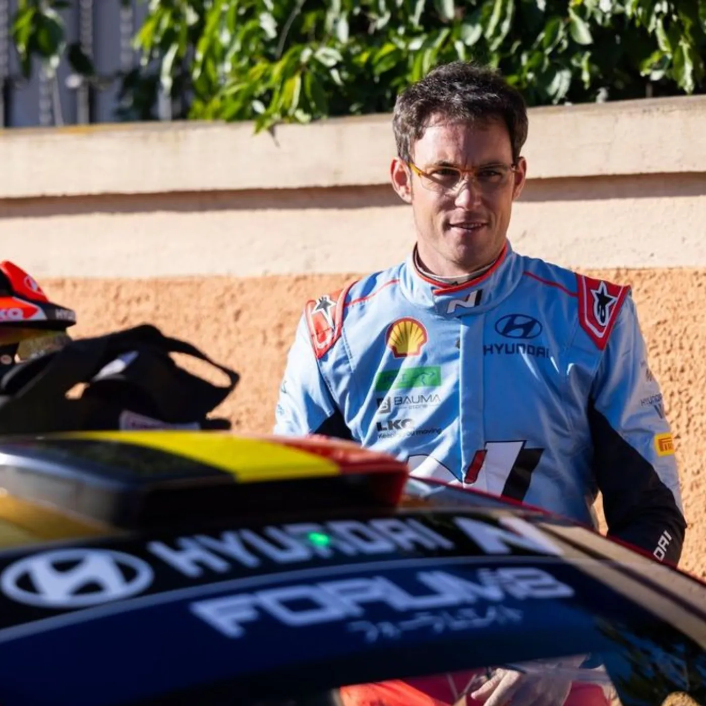 Ready to Go! Thierry Neuville Gears Up for Safari Rally