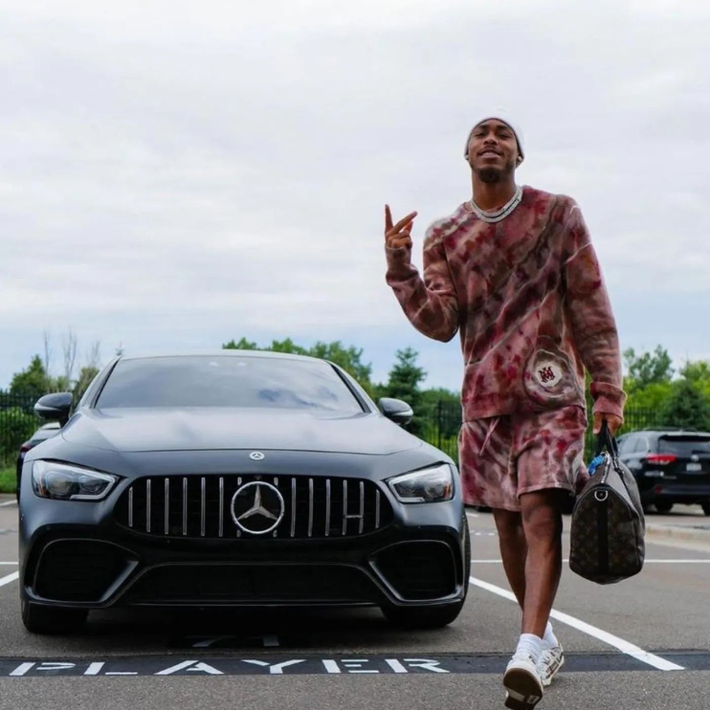 image_67d39ea63309d The Batman of the NFL Justin Jefferson Can Own a Real Batmobile Right Now!