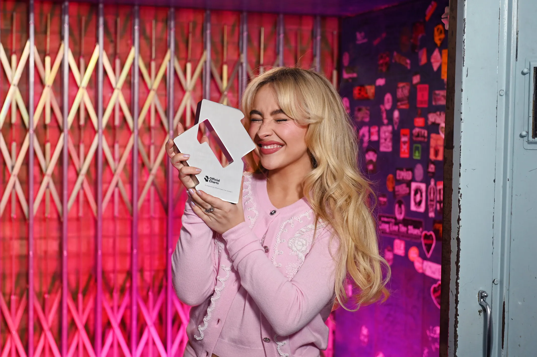 image_67d3e206ba175 Sabrina Carpenter’s ‘Short N’ Sweet’ Stirs Chaos, Snags U.K. Chart Crown