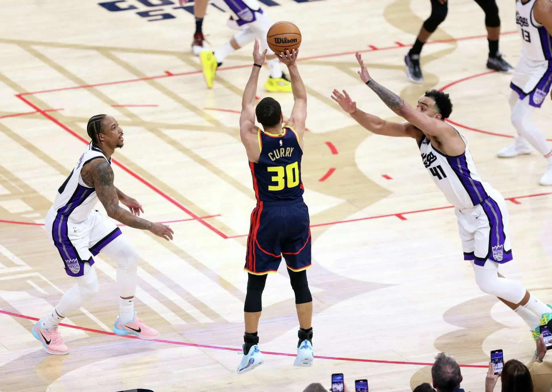 image_67d3ec422dcfa Stephen Curry Makes NBA History: The First Player to Hit 4,000 Career Three-Pointers