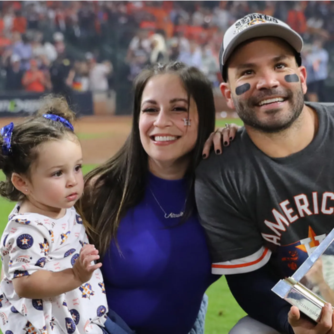 More Than a Baseball Star – Jose Altuve Is a Wonderful Husband by Nina's Side!