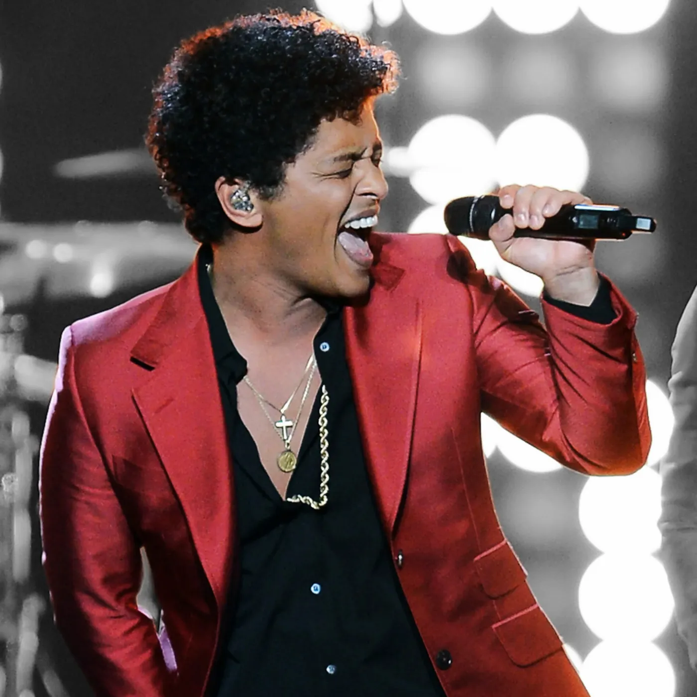 image_67d61d23e482d Bruno Mars Took a Risk with Fat Juicy & Wet and the Outcome Is Shocking