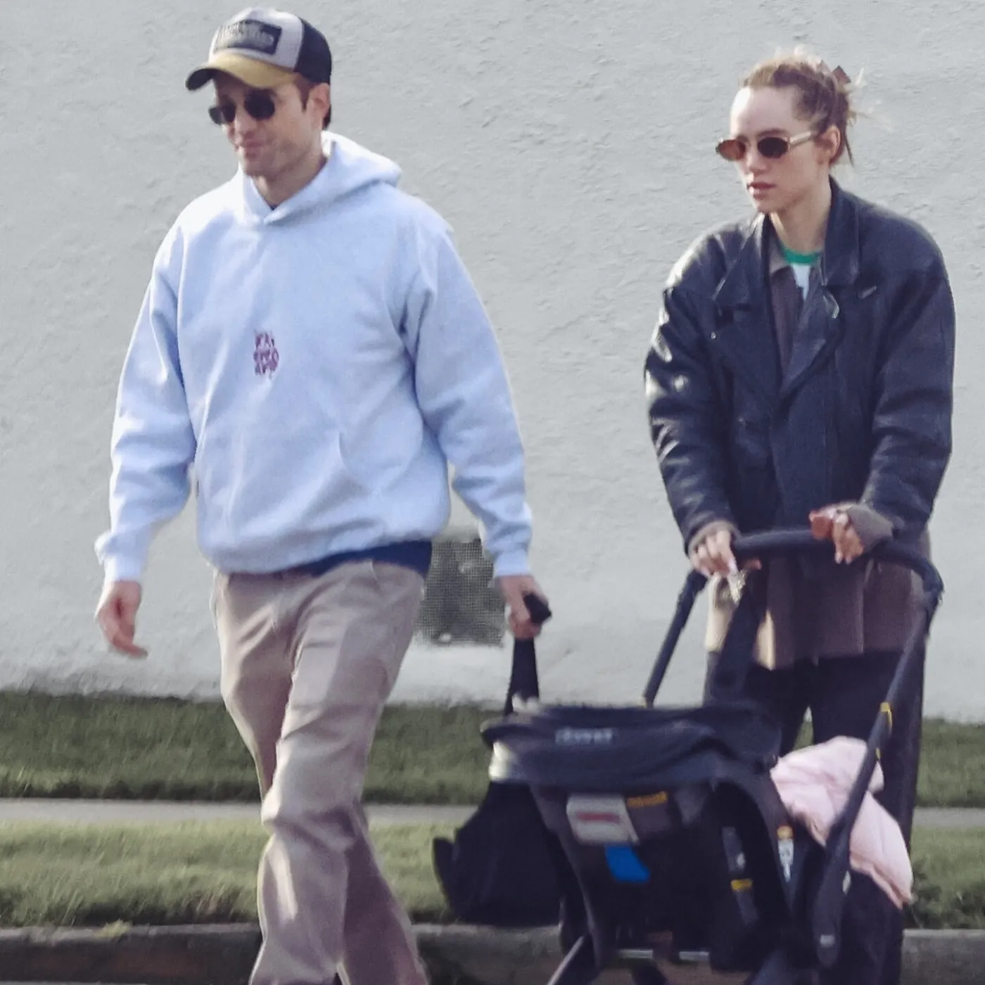 image_67d7cc92cf281 Fans Can’t Get Enough of Robert Pattinson and Suki Waterhouse’s Latest LA Moment