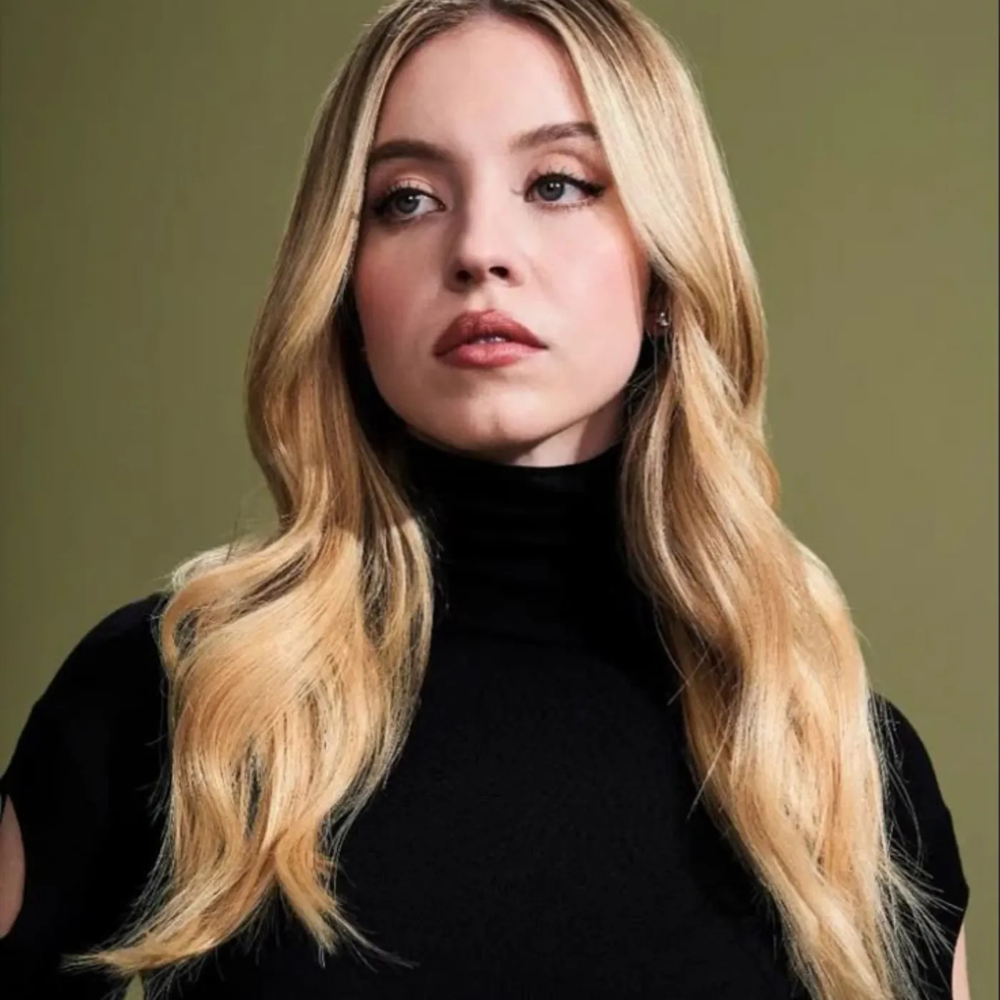 image_67d7ce98ace5c Sydney Sweeney and Jonathan Davino Living Separately: What’s Really Going On in Their Relationship?