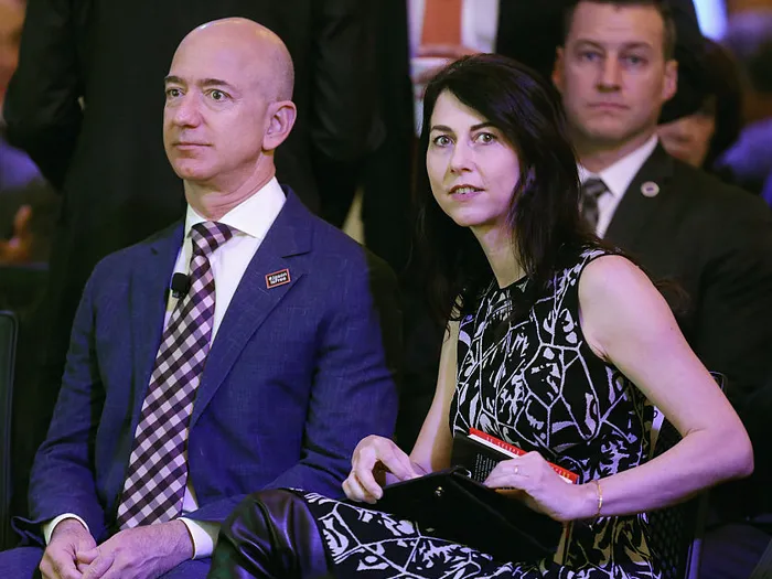 image_67d8e65d705b4 Jeff Bezos admitted that losing MacKenzie Scott was the biggest mistake of his life. What is the reason?