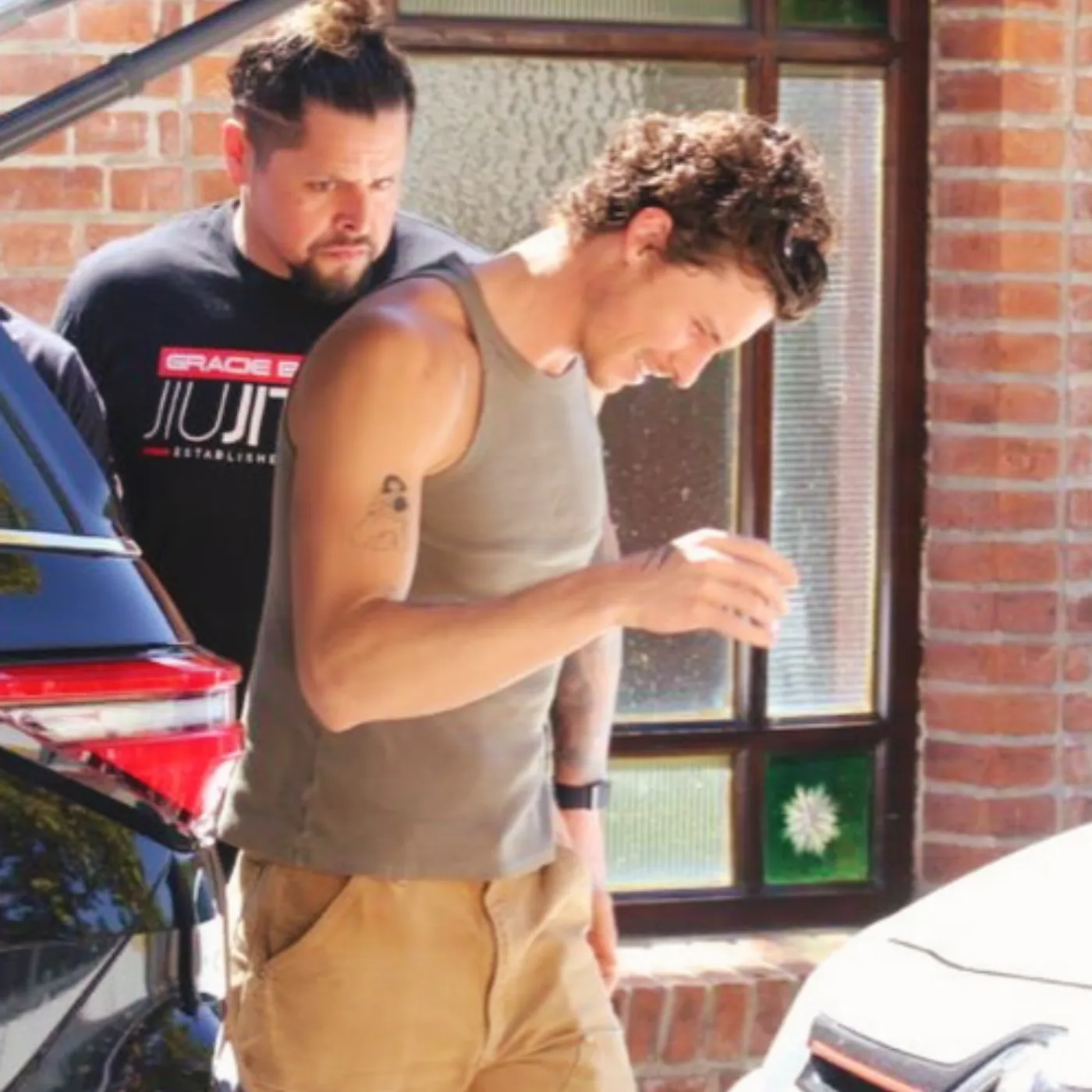 image_67d95b1a456c4 Argentina Shuts Down as Shawn Mendes Touches Down for Lollapalooza