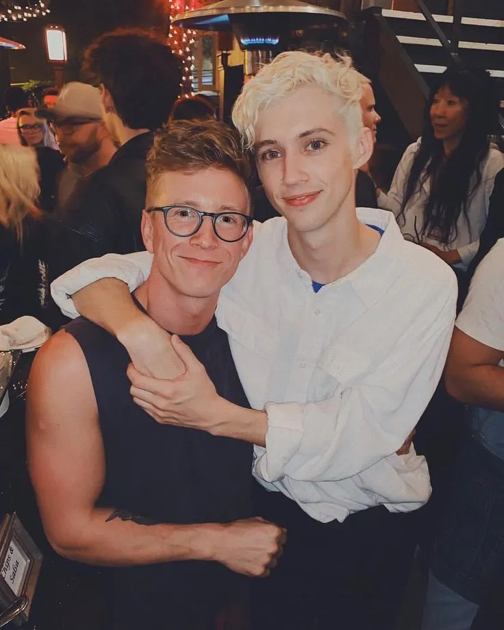 image_67dab72eb27e9 "Love Without Limits" – The Love Message That’s Making Troye Sivan a Cultural Disruptor