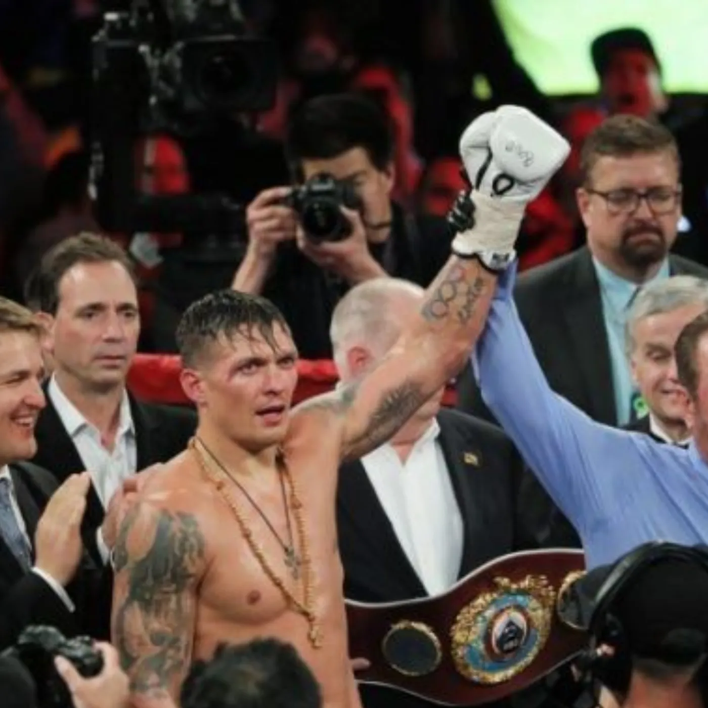 Oleksandr Usyk Defends Law Thesis He Couldn't Even Read – The Shocking Truth Behind It 19 Oleksandr Usyk Defends Law Thesis He Couldn't Even Read – The Shocking Truth Behind It